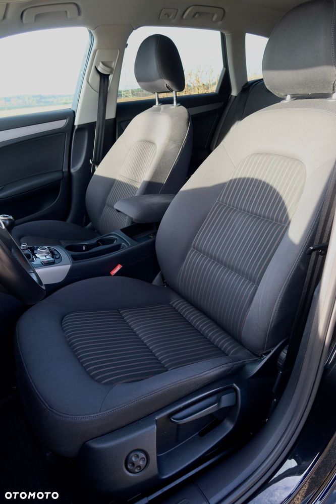 Audi A4 Avant 2.0 TDI DPF Attraction - 19