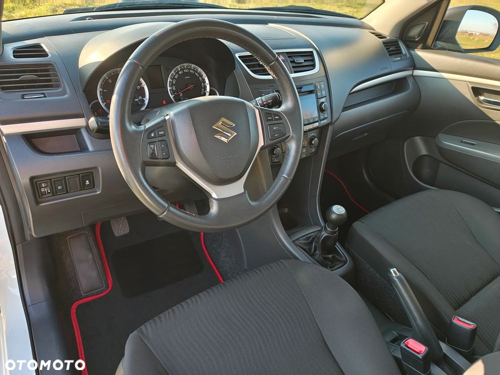 Suzuki Swift - 10