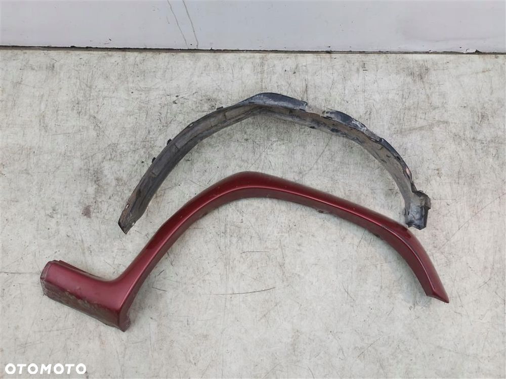 Błotnik przedni prawy Suzuki Vitara I  1988-1999R CZERWONY