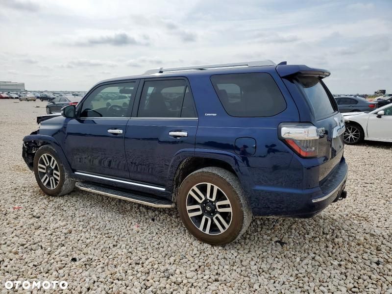 Toyota 4-Runner - 24