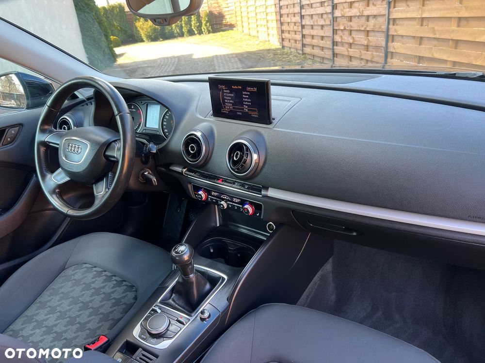 Audi A3 Sportback - 11