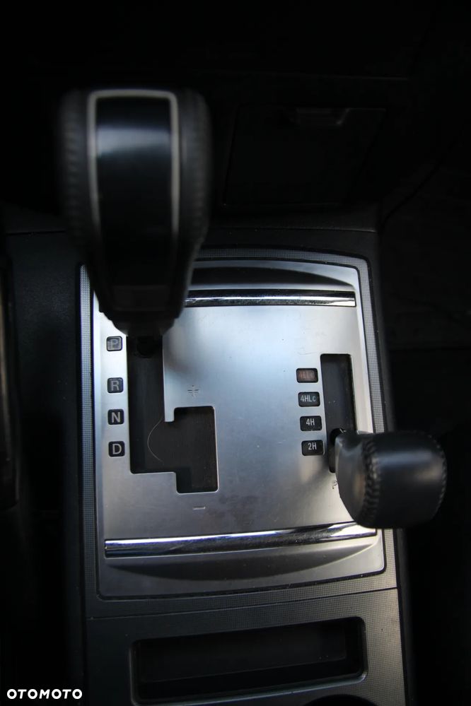 Mitsubishi Pajero 3.2 DID Intense - 17