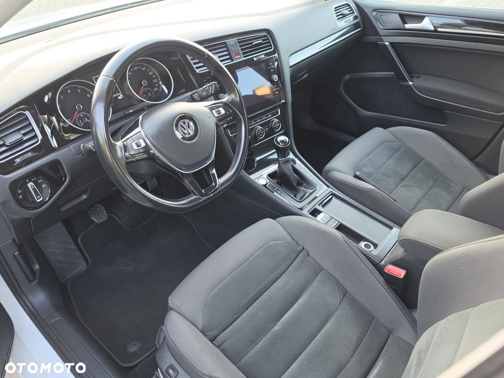 Volkswagen Golf 1.5 TSI ACT (BlueMotion Technology) Highline - 18