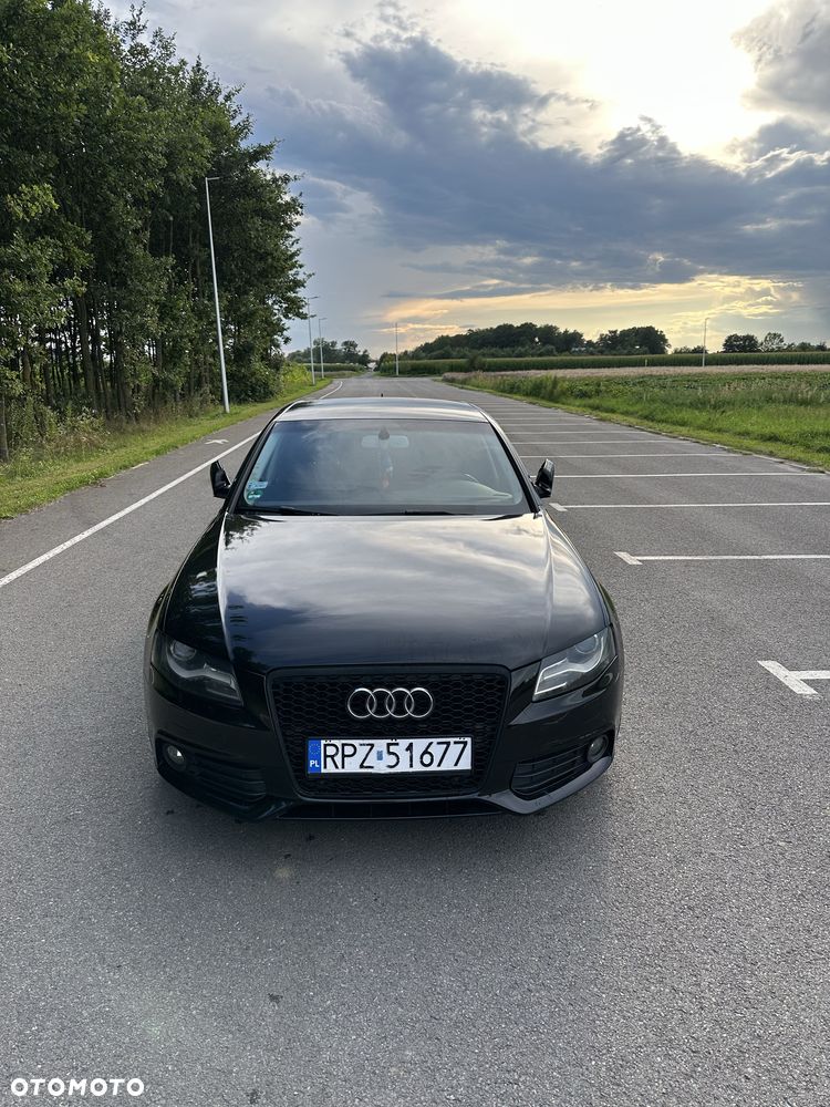 Audi A4 Limousine - 3