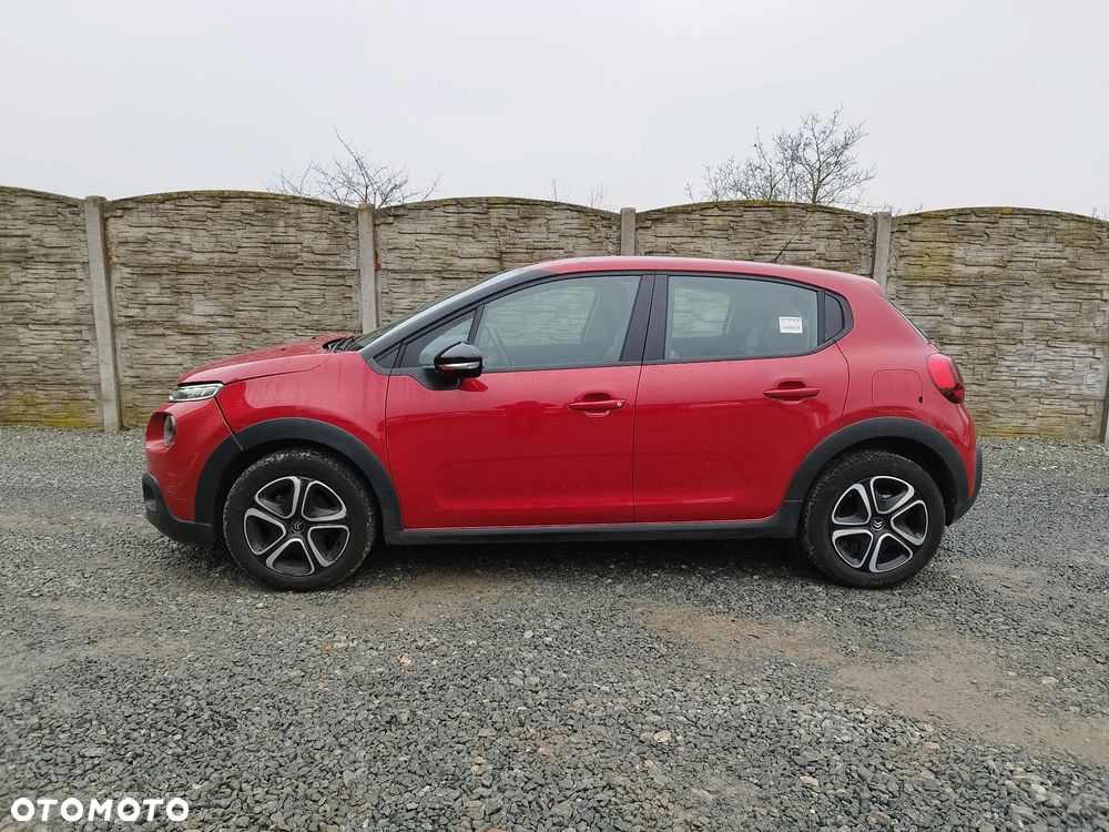 Citroën C3 Pure Tech 82 SHINE - 3