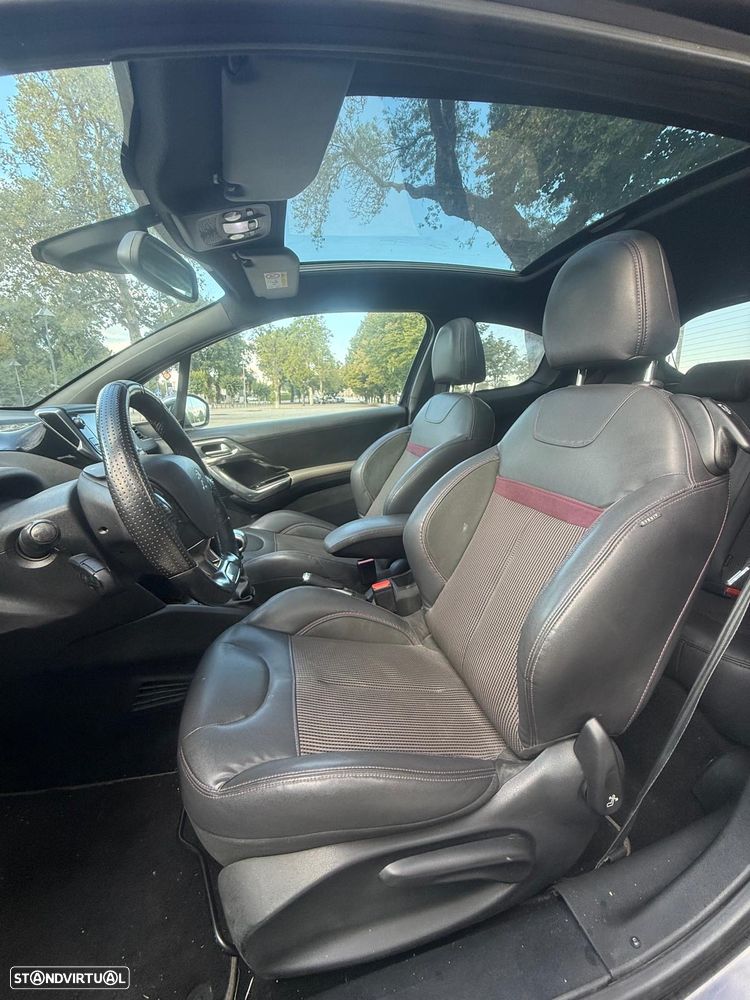 Peugeot 208 - 6
