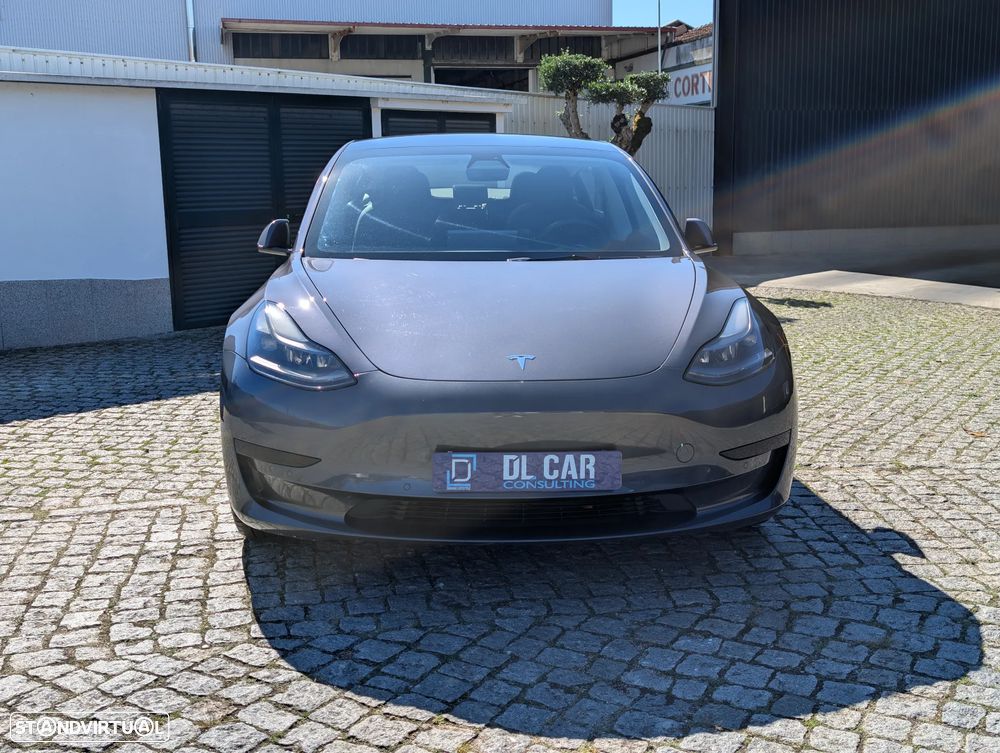 Tesla Model 3 Standard Range Plus RWD - 2