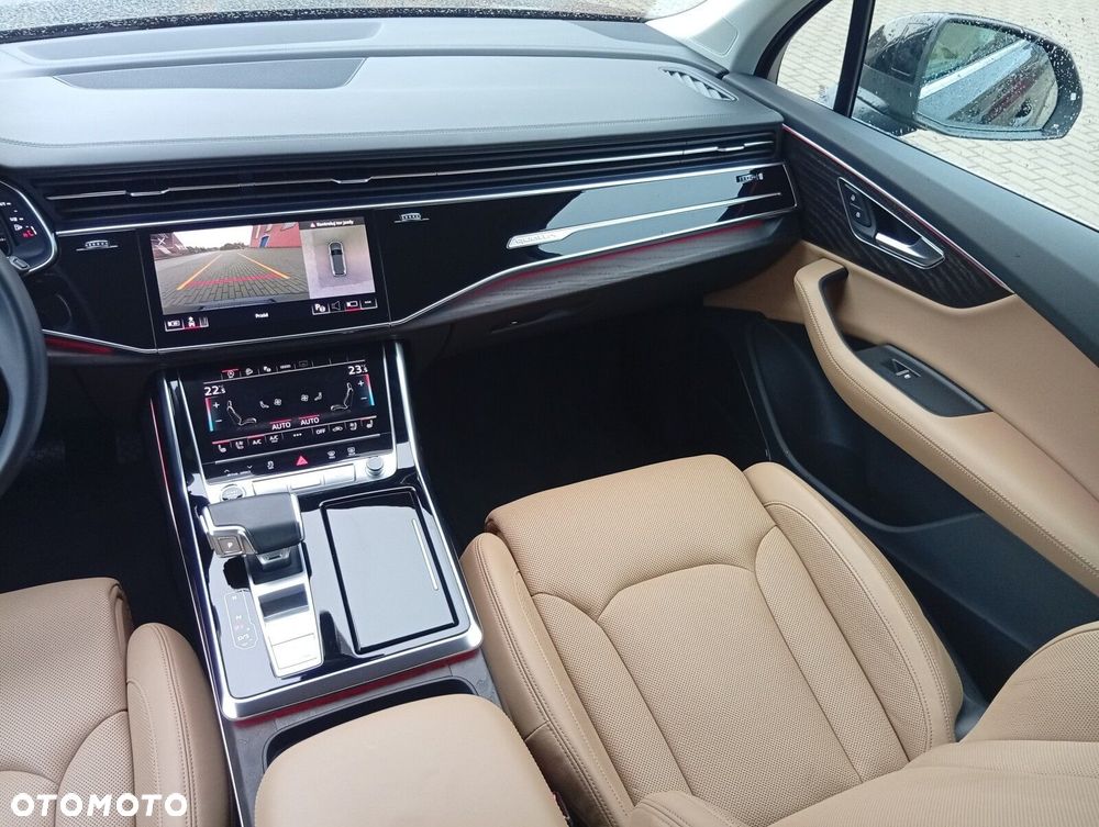 Audi Q7 - 16