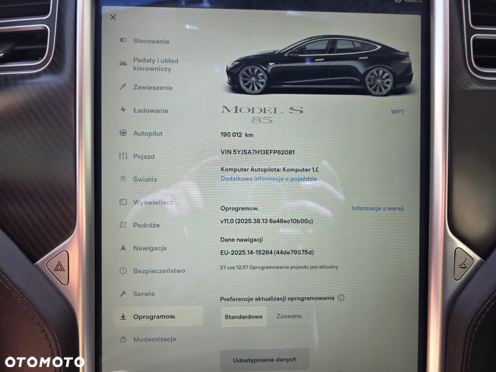 Tesla Model S 85 - 19