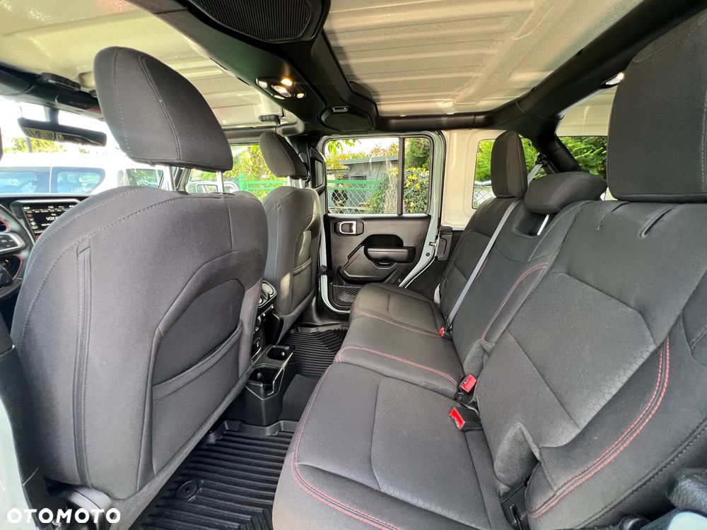 Jeep Wrangler Unlimited GME 2.0 Turbo Rubicon - 17