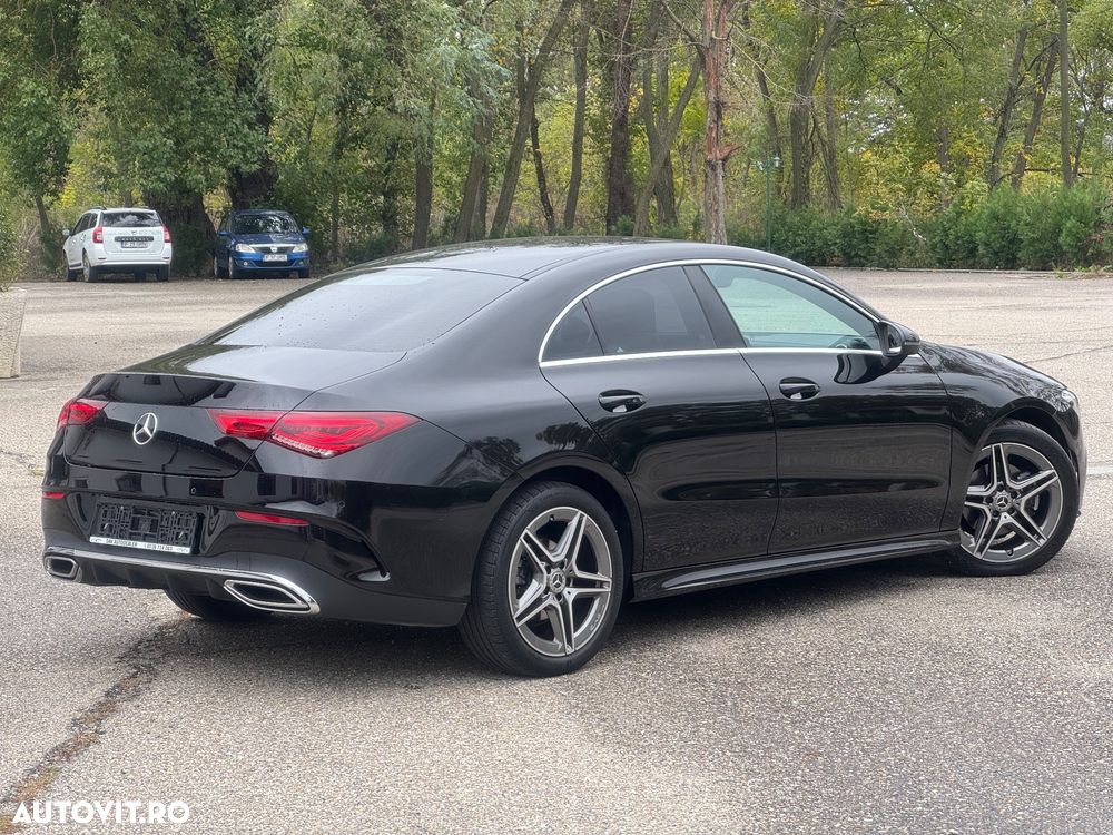 Mercedes-Benz CLA 180 7G-DCT AMG Line - 14