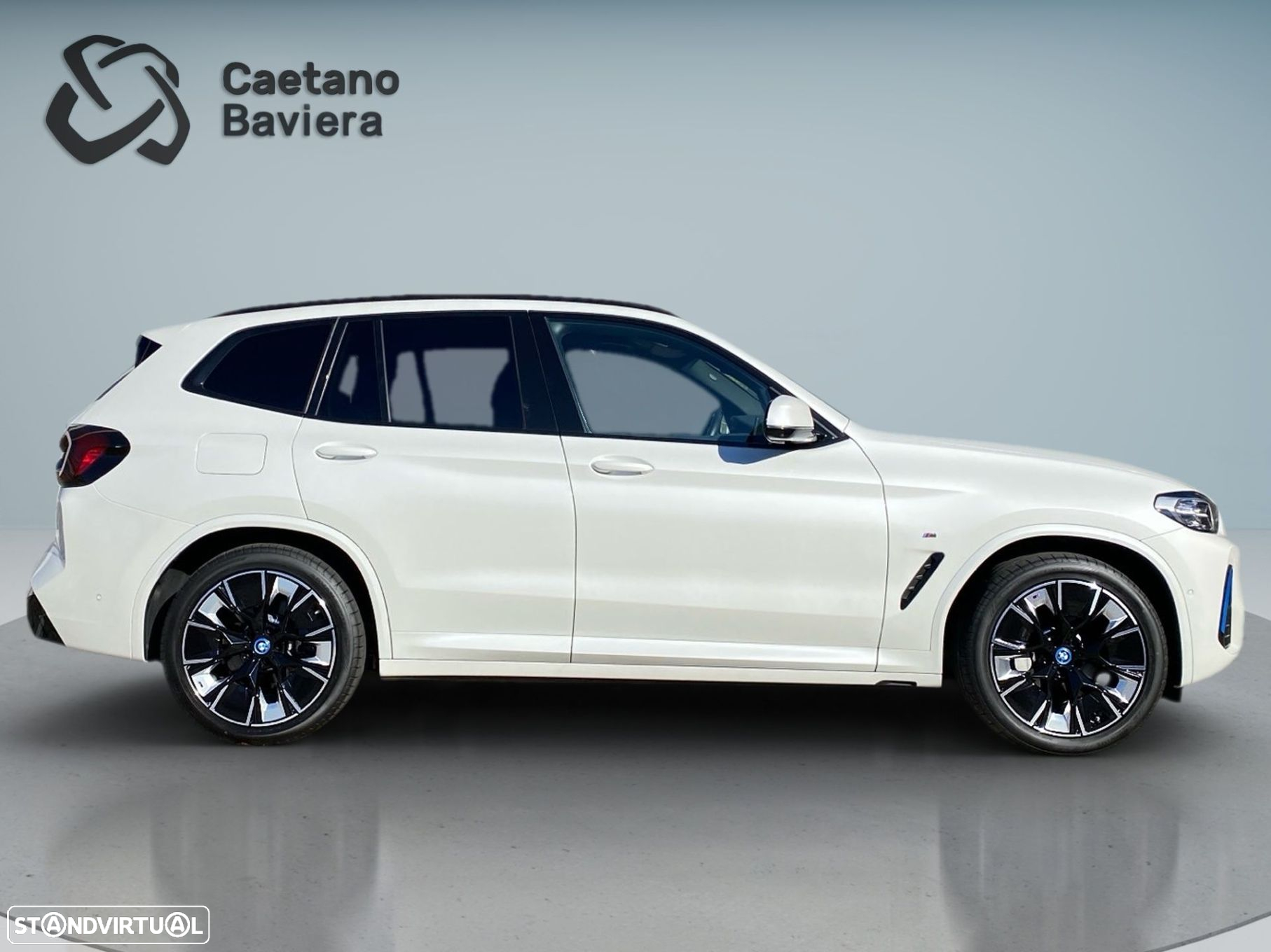 BMW iX3 M Sport Impressive - 31
