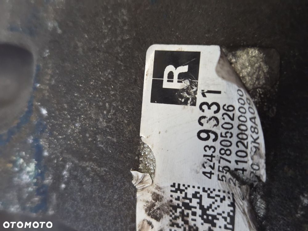 MCPHERSON ZWROTNICA PRAWY PRZÓD OPEL KARL 1.0  42504998 - 6