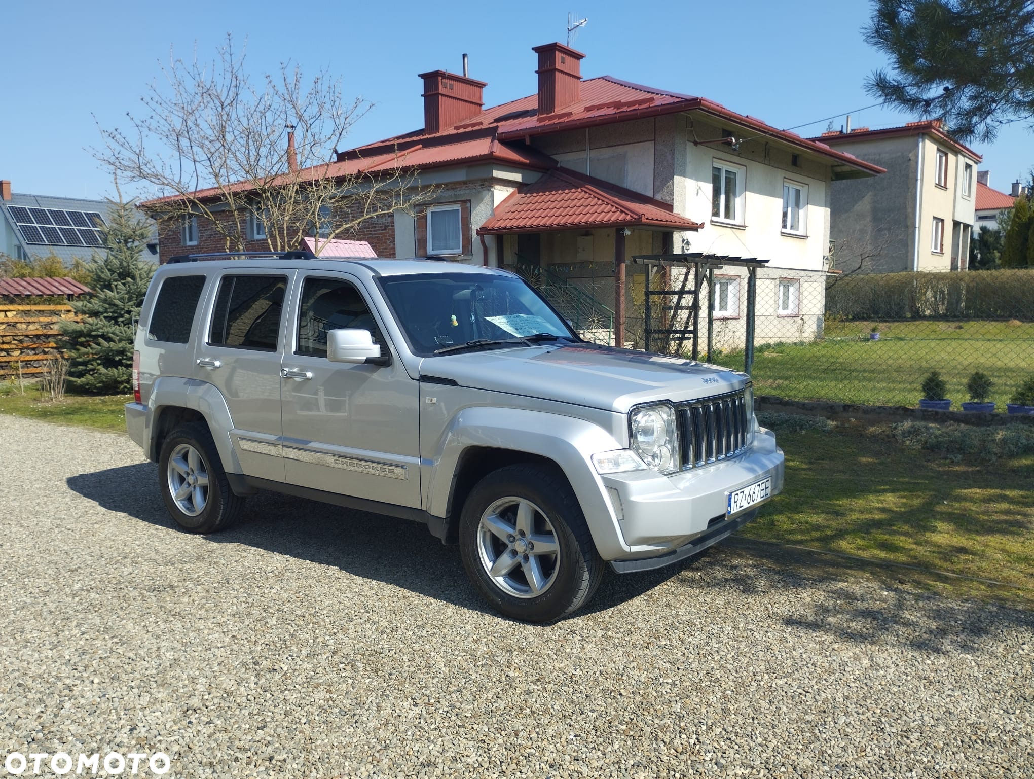 Jeep Cherokee - 5