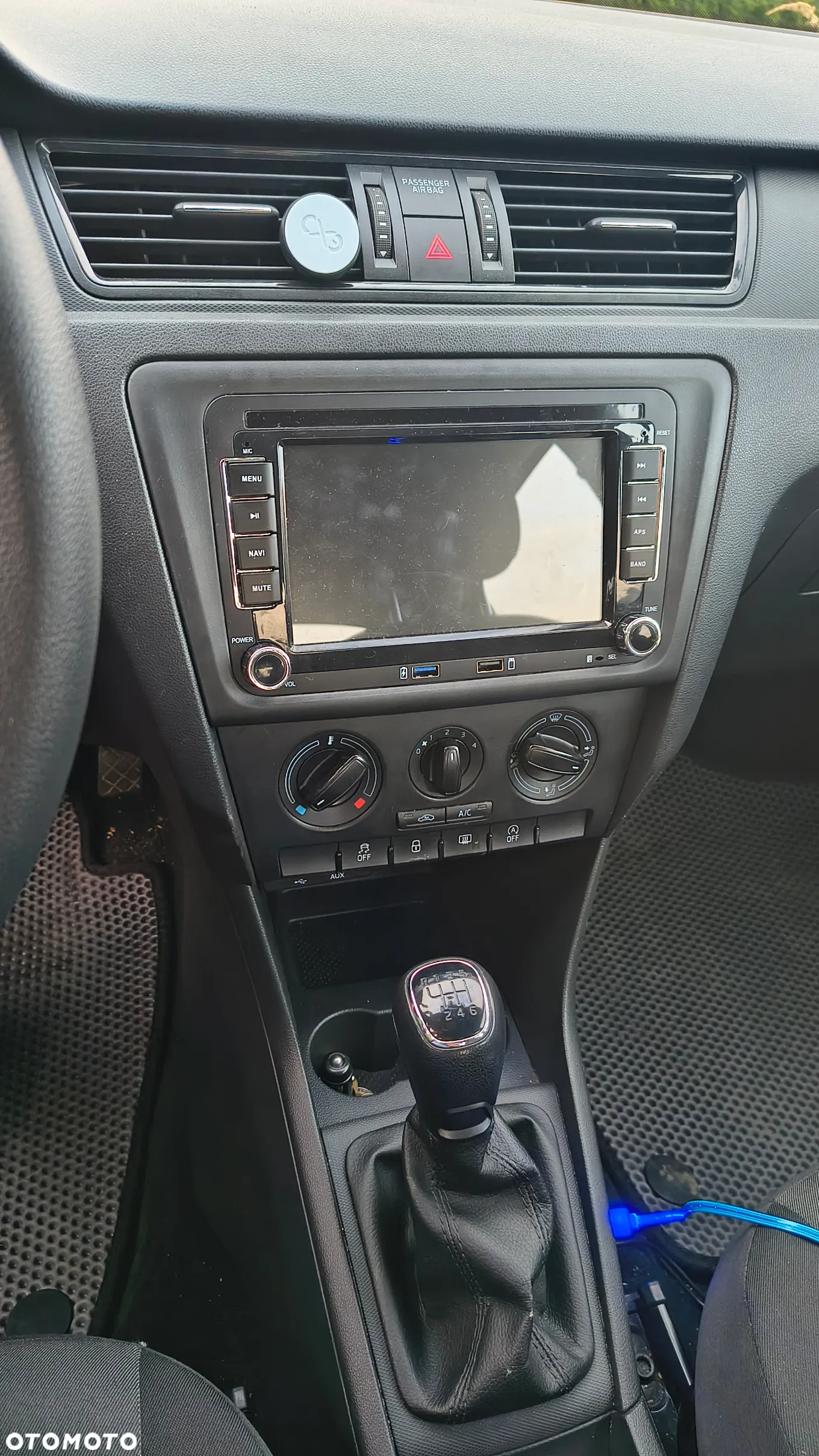 Skoda RAPID 1.2 TSI Active - 12
