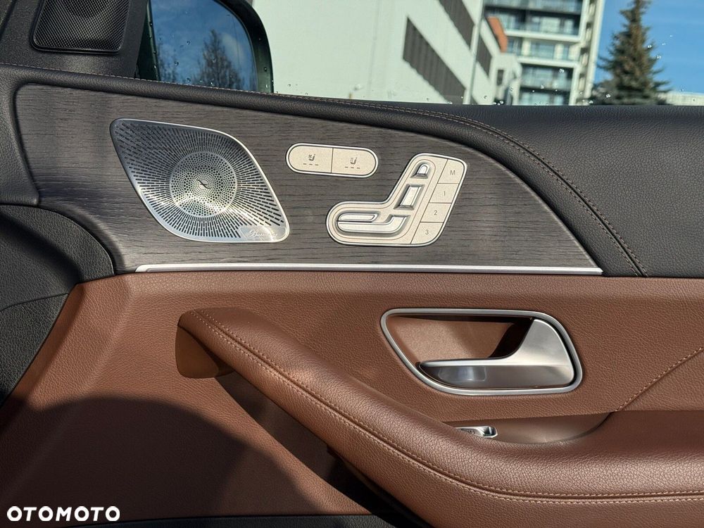 Mercedes-Benz GLE - 29