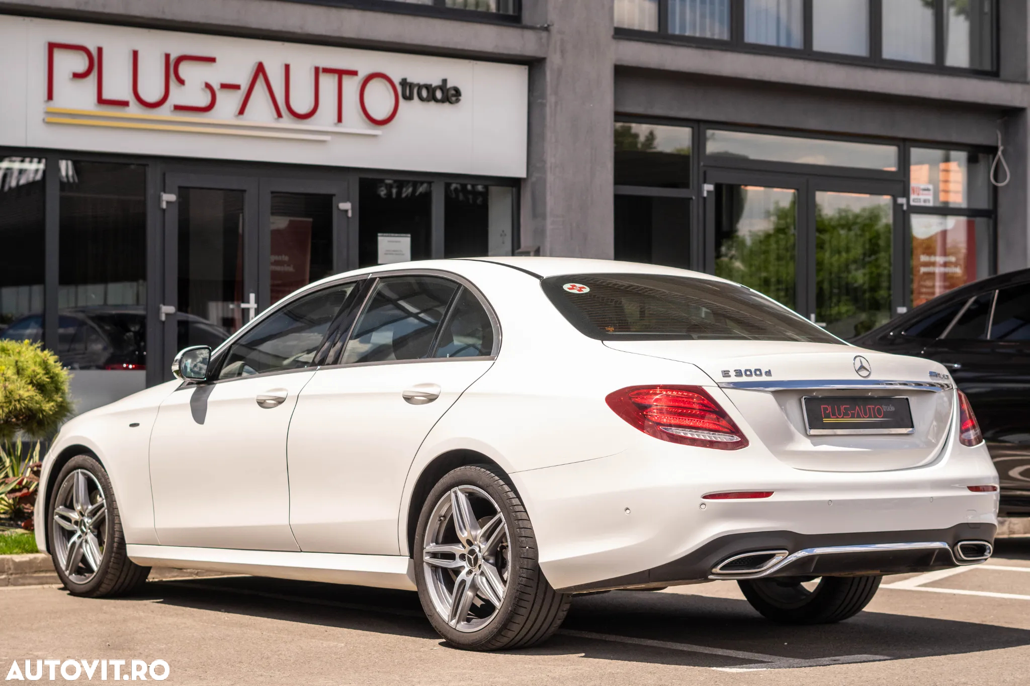 Mercedes-Benz E 300 d Aut. - 4