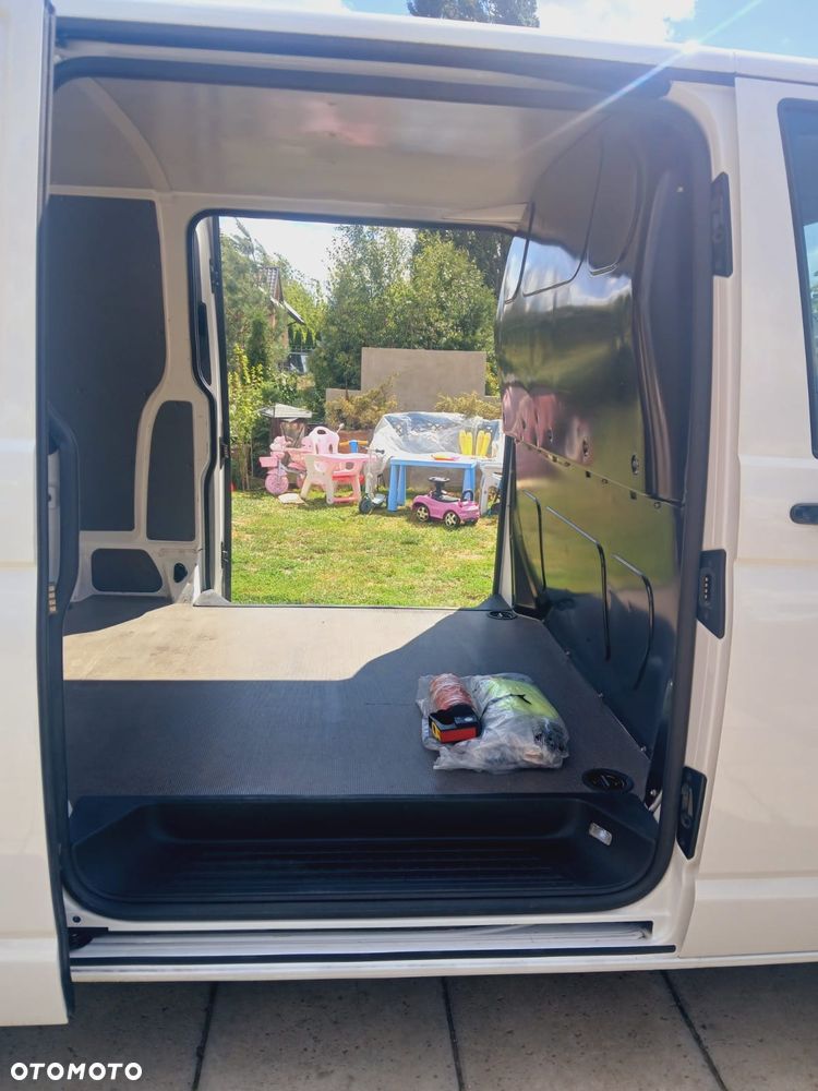 Volkswagen Transporter - 7