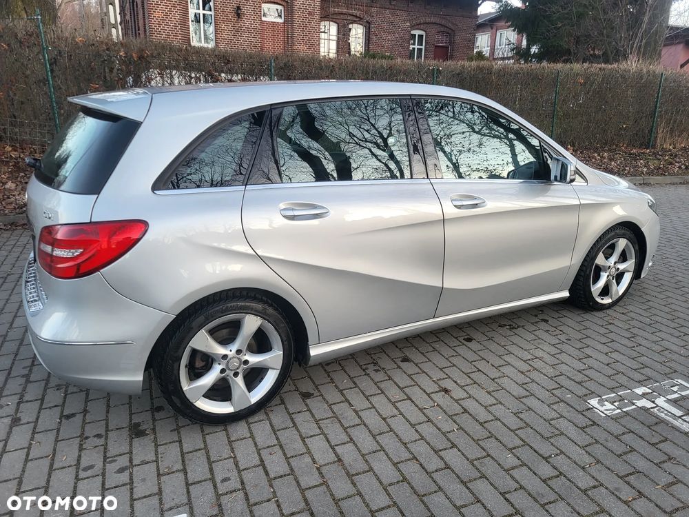 Mercedes-Benz Klasa B 180 CDI (BlueEFFICIENCY) - 7