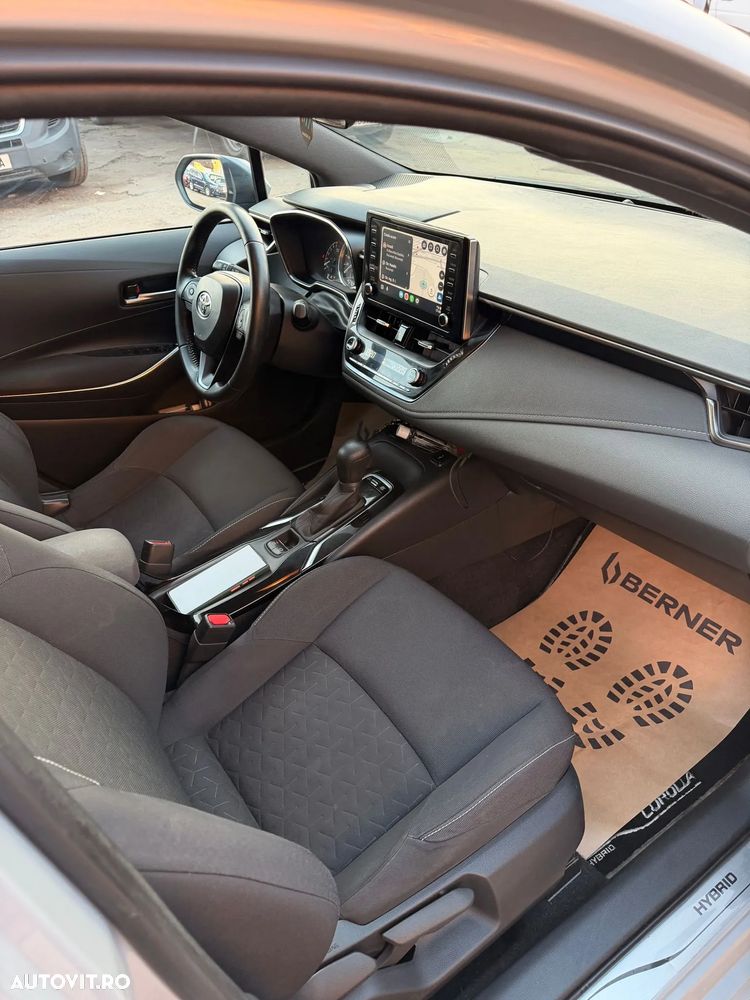 Toyota Corolla 1.8 HSD Business - 6