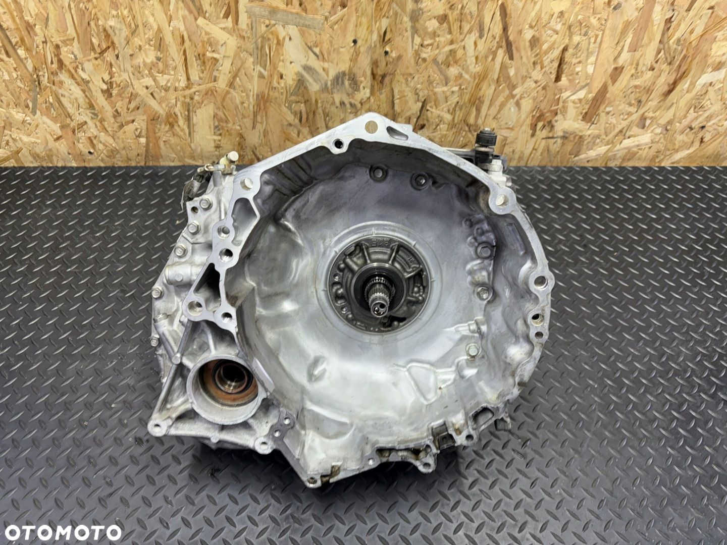 AUTOMATYCZNA SKRZYNIA BIEGOW BMW B46 F39 F48 GA8F22AW BENZYNA - 3