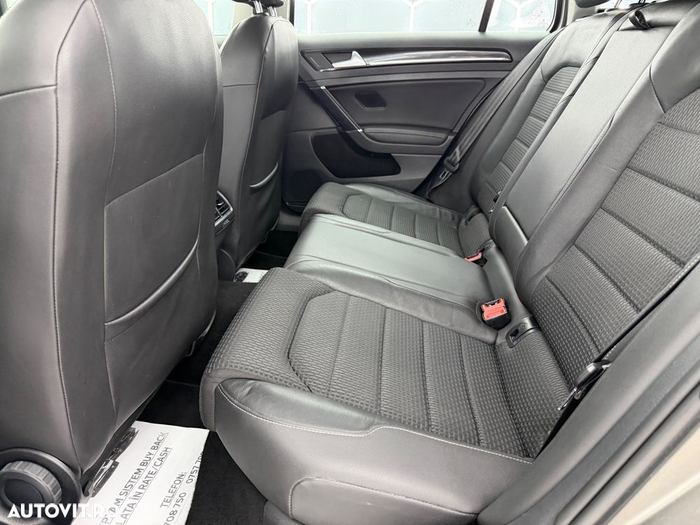 Volkswagen Golf 1.6 TDI BlueMotion Technology Trendline - 14