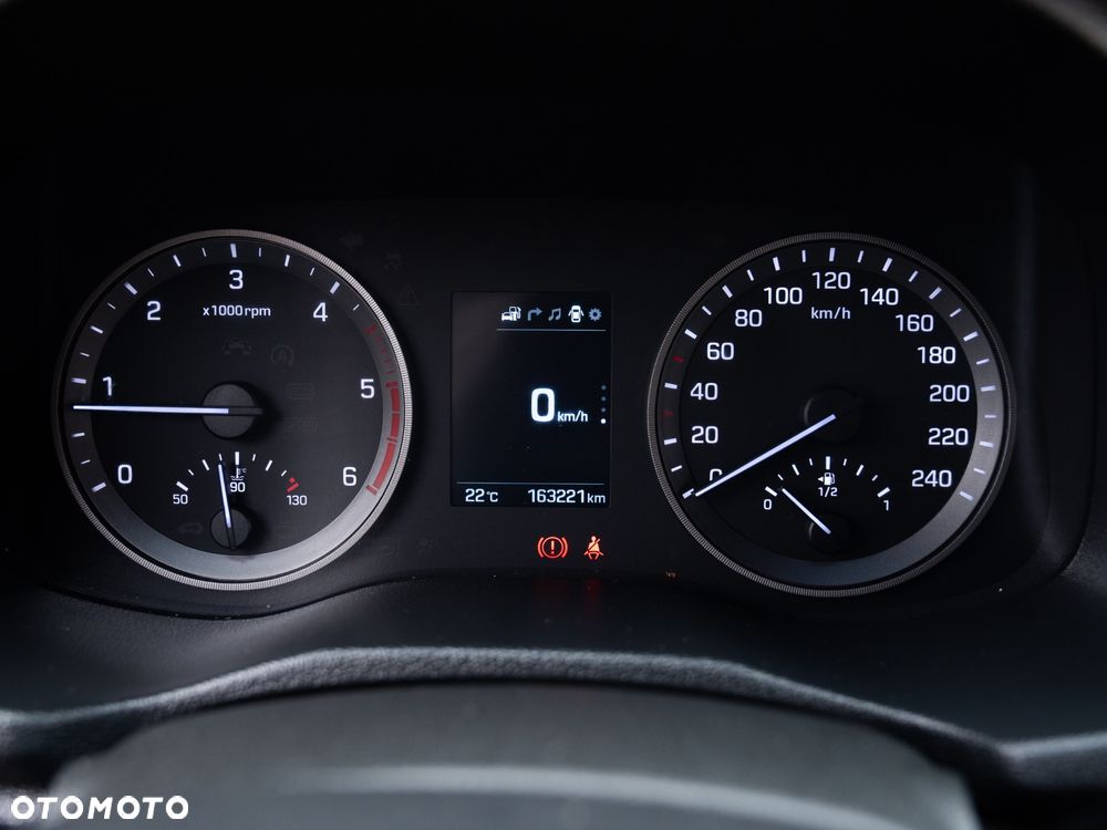 Hyundai Tucson 1.7 CRDI BlueDrive Style 2WD - 33