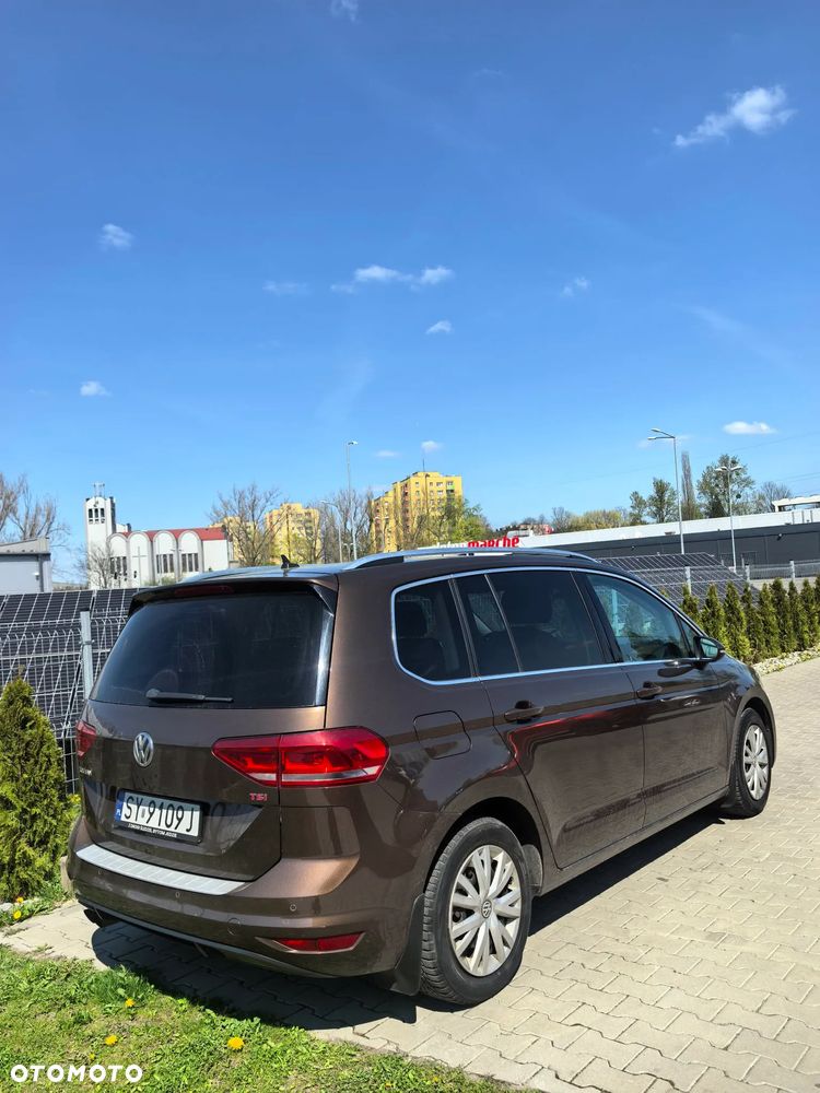 Volkswagen Touran - 2