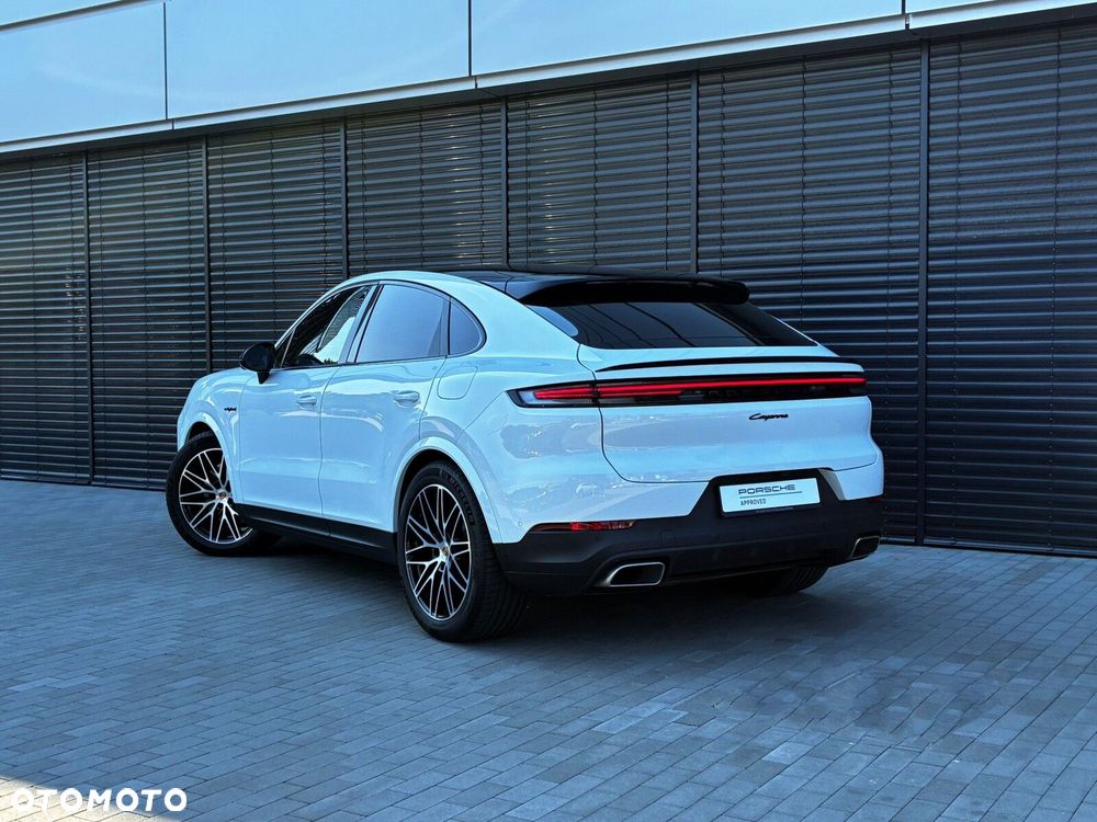 Porsche Cayenne - 4