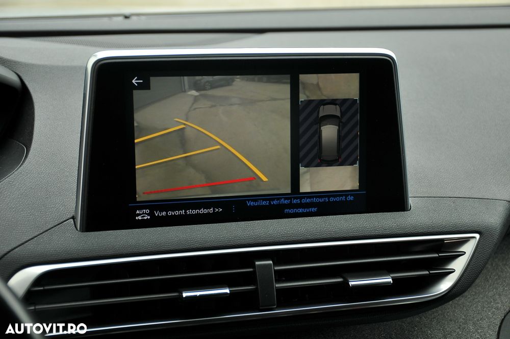 Peugeot 3008 1.2 PureTech Turbo S&S Allure - 12