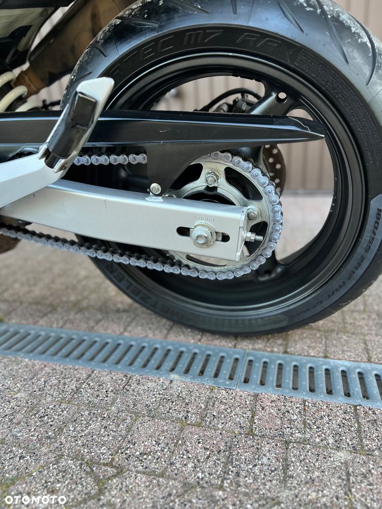 Honda Hornet - 8
