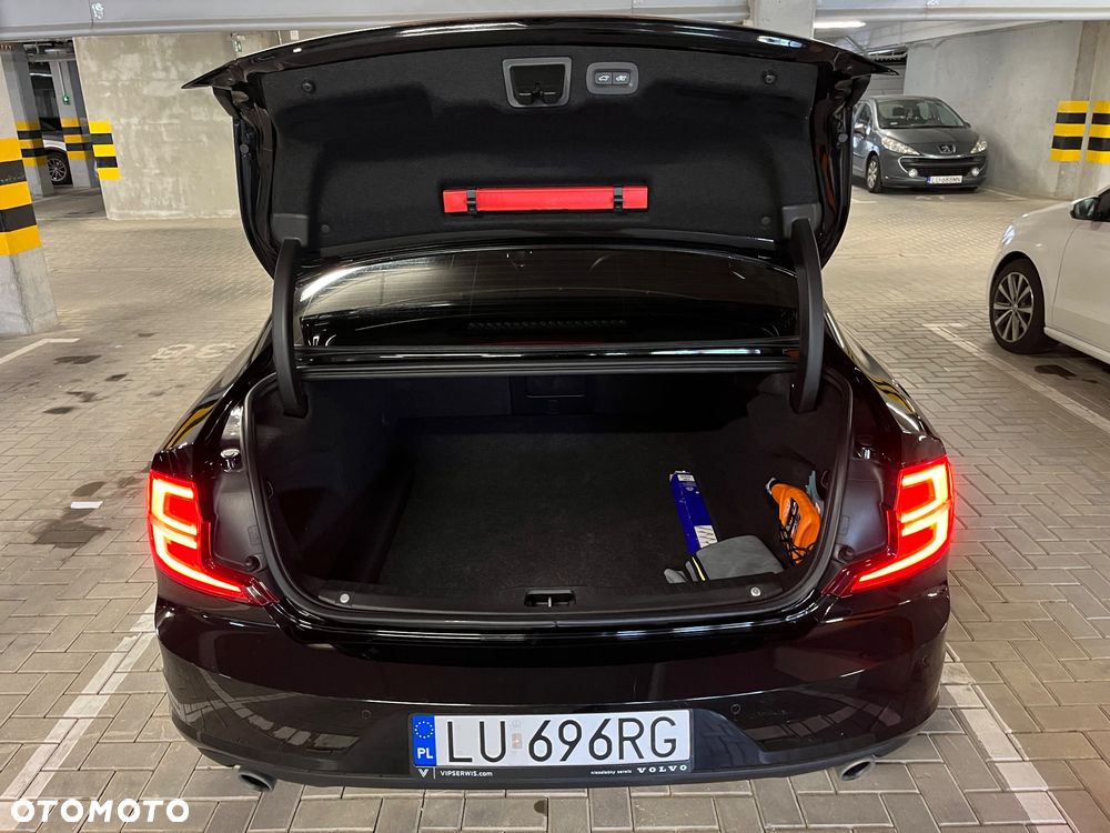 Volvo S90 D4 AWD Geartronic Momentum - 37