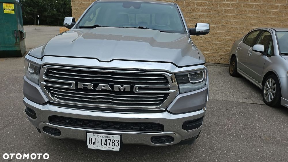 RAM 1500 Crew Cab Shortbed Laramie - 22