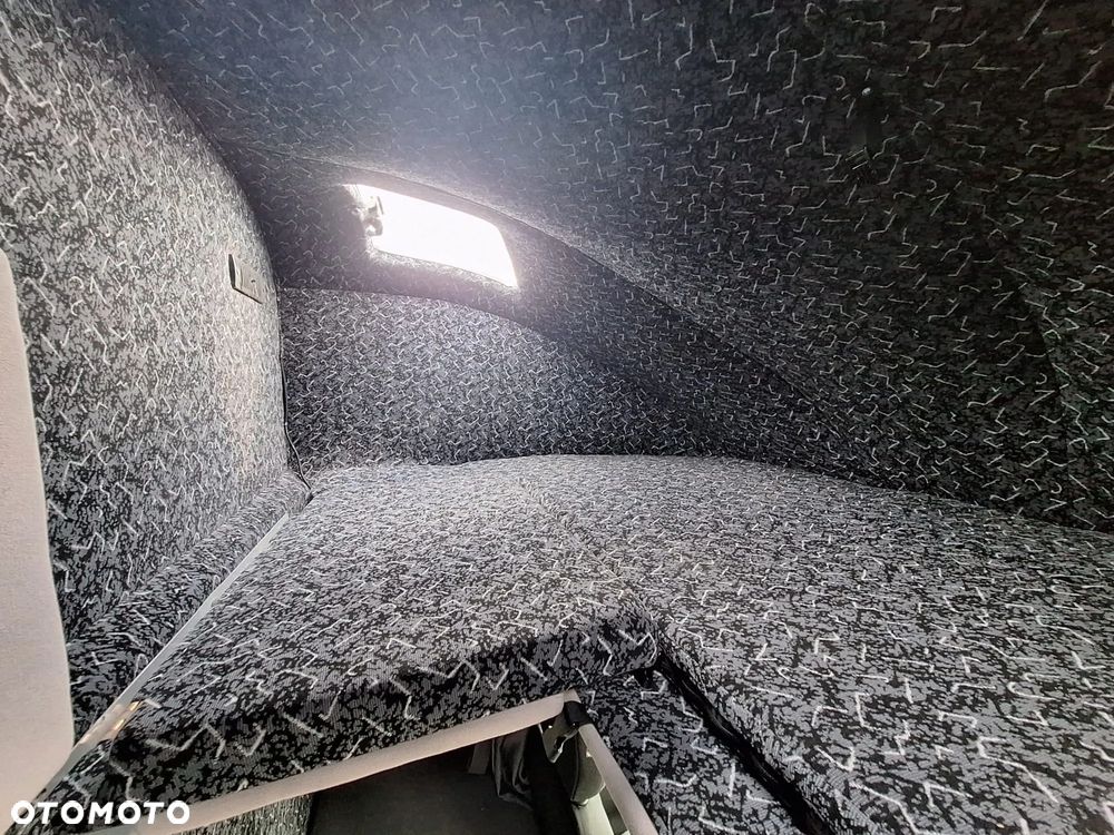 Iveco Daily 70C - 37