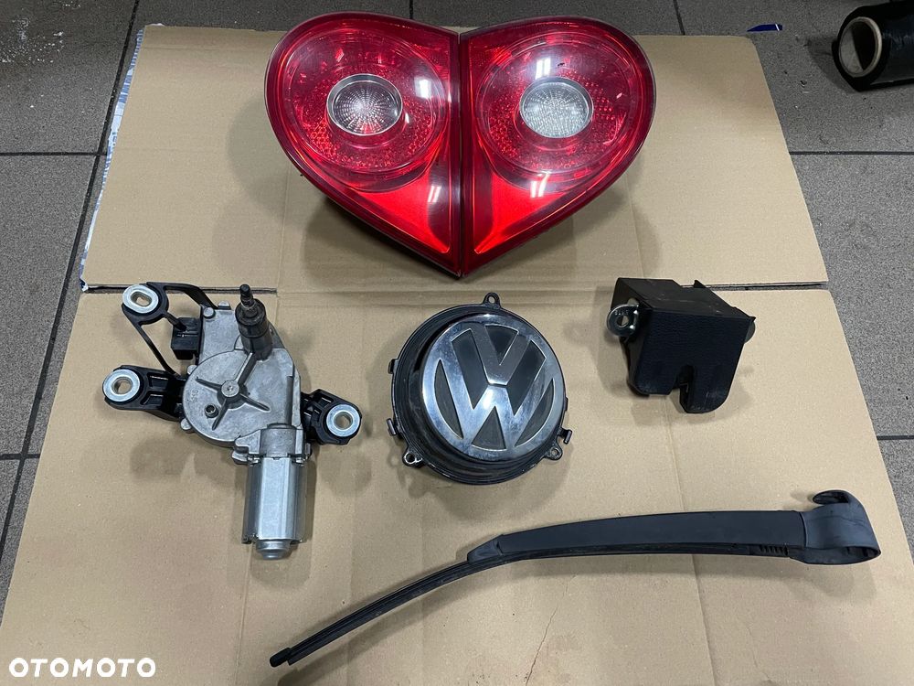 VW GOLF V VI HB KLAMKA ZAMEK RYGIEL SILNICZEK LAMPA LEWA PRAWA TYŁ osprzęt klapy - 1