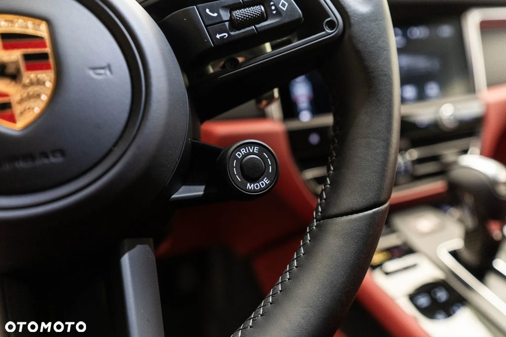 Porsche Macan GTS - 28