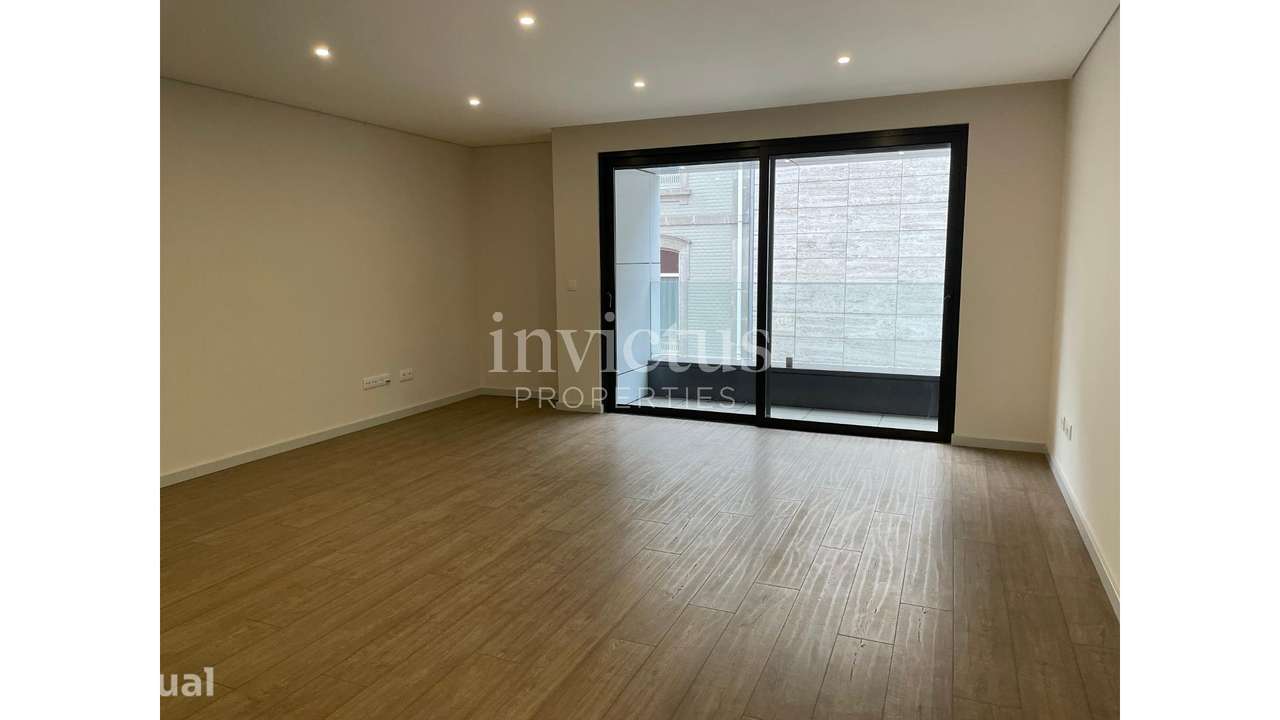 Apartamento T3 em plena Av. da Boavista - Grande imagem: 2/20