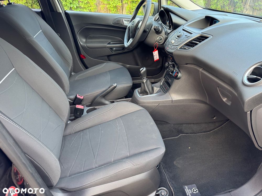 Ford Fiesta 1.0 EcoBoost Start-Stop Champions Edition - 12