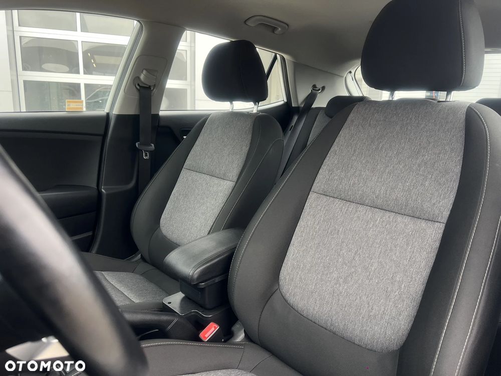 Kia Stonic 1.2 M - 12