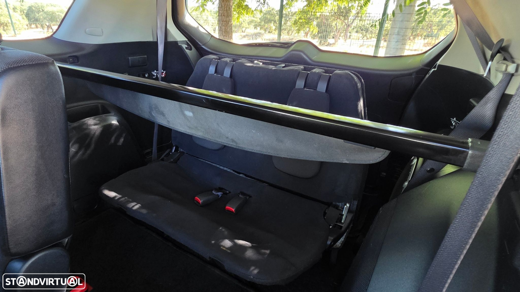Mitsubishi Outlander 2.2 DI-D Instyle - 25