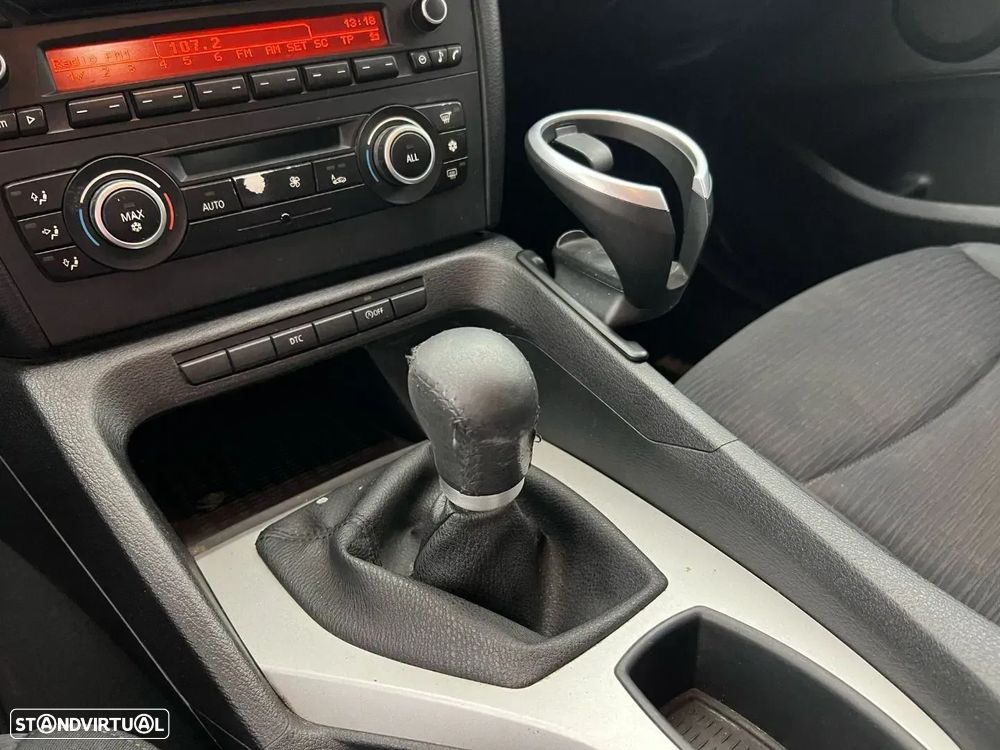 BMW X1 18 d sDrive - 7