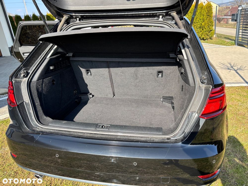 Audi A3 Sportback - 18