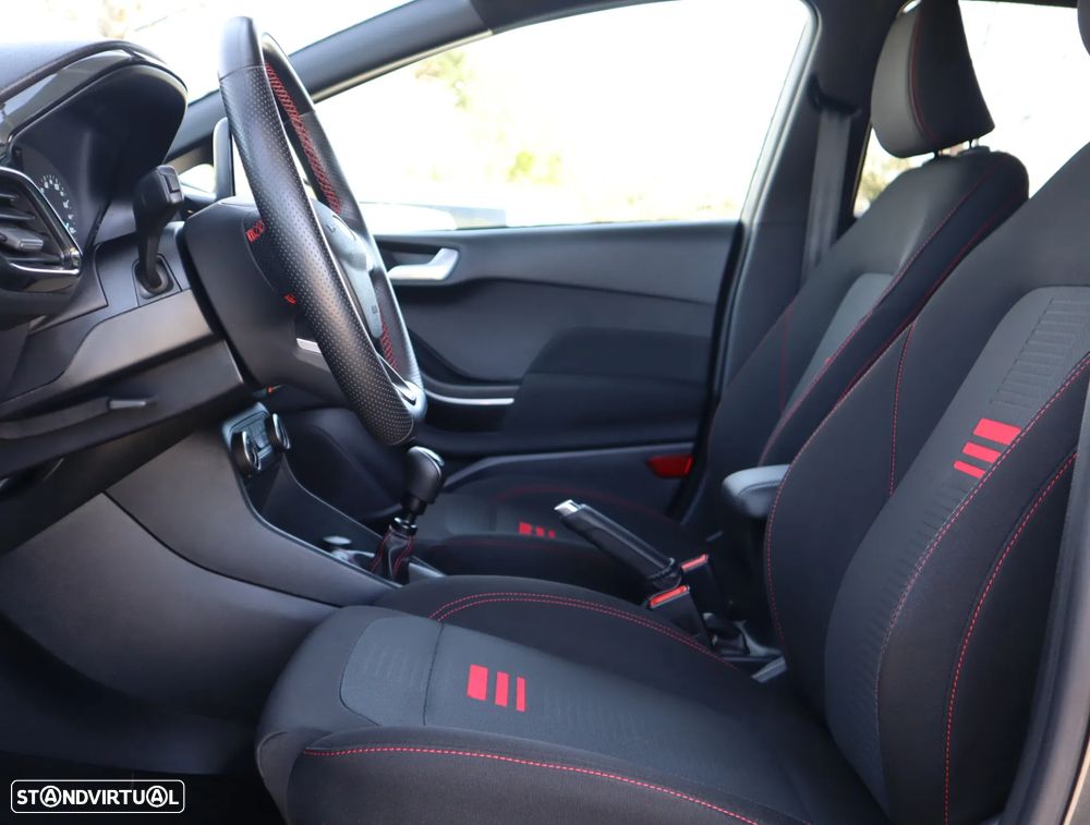 Ford Fiesta 1.0 EcoBoost ST-Line - 25
