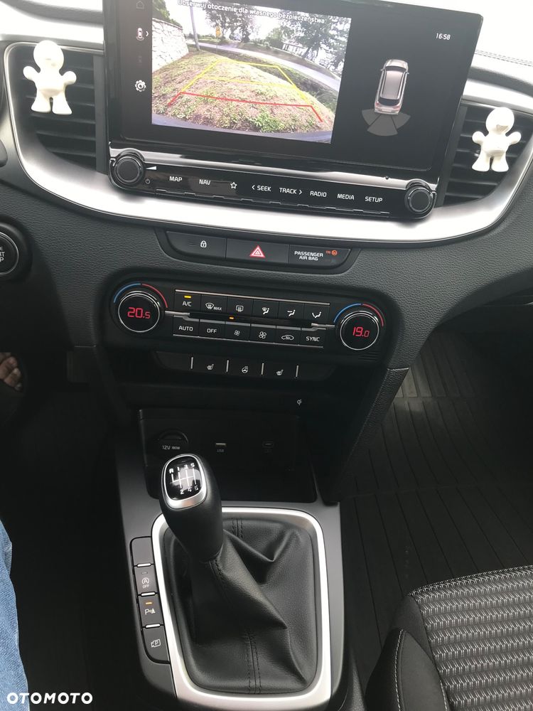 Kia Ceed 1.5 T-GDI OPF Nightline Edition - 10