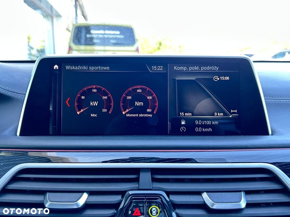 BMW Seria 7 750Ld xDrive - 34
