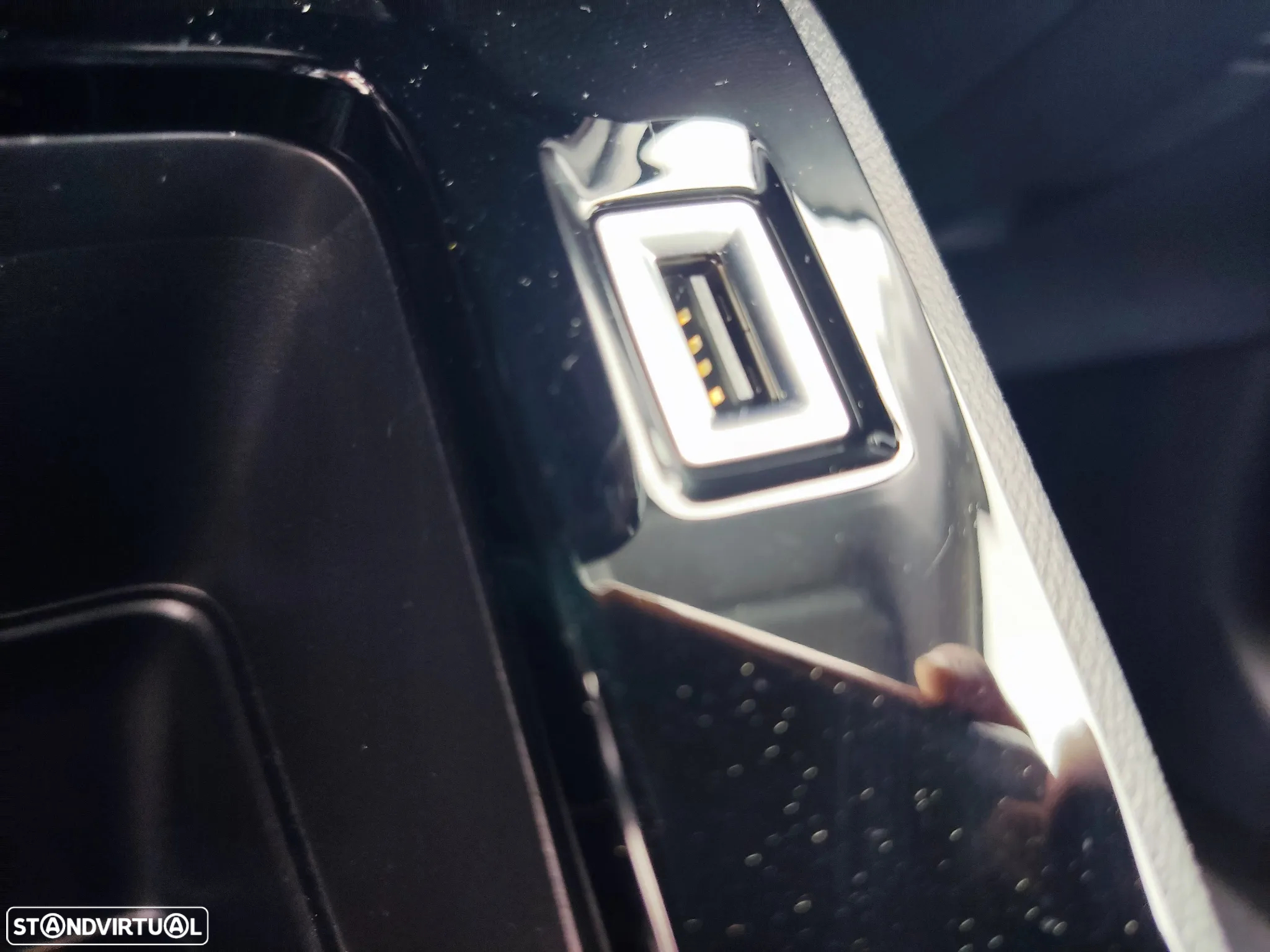 Peugeot e-208 50 kWh Active Pack - 22