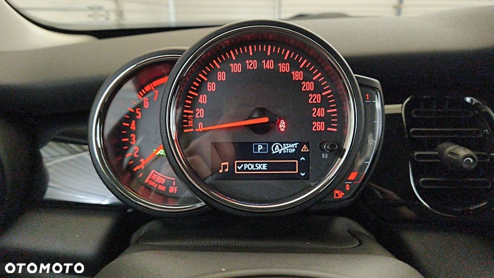 MINI Cooper Classic Trim - 16