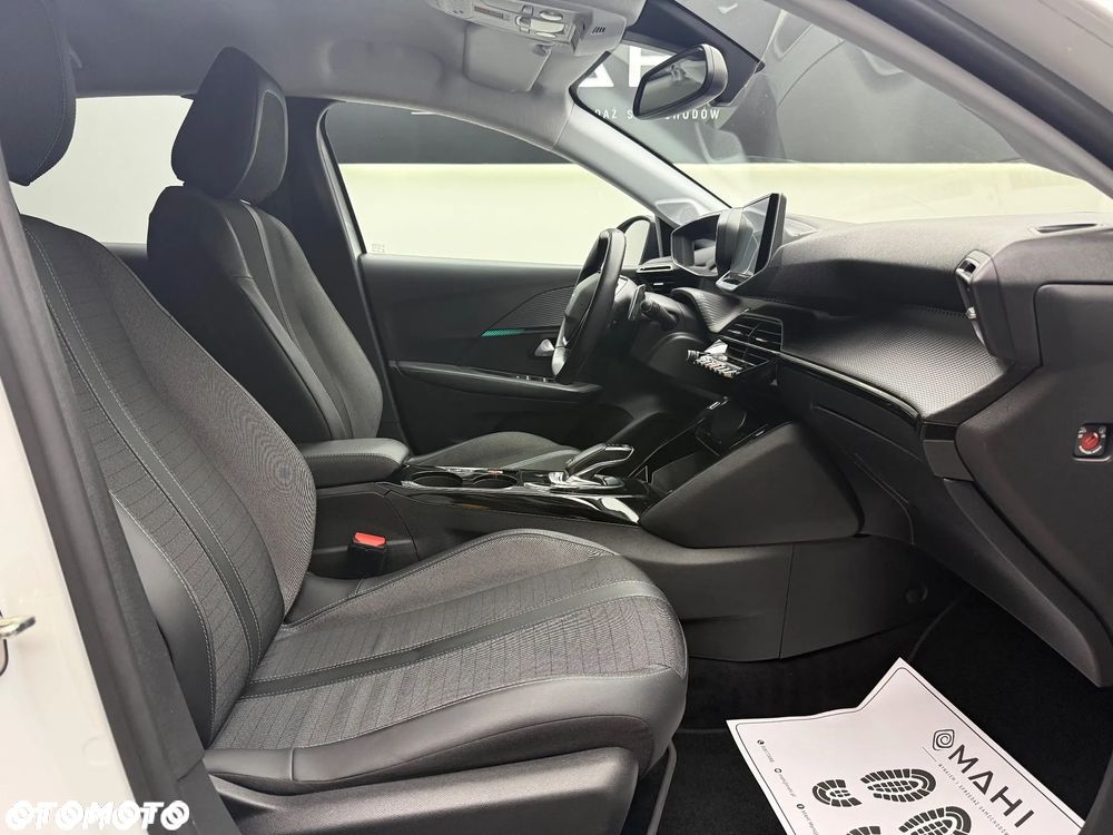 Peugeot 208 PureTech 100 EAT8 Allure Pack - 18