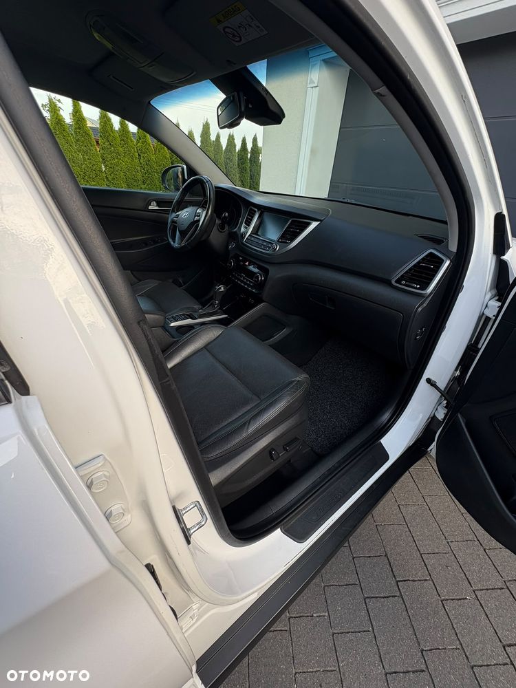 Hyundai Tucson 2.0 CRDI Style 4WD - 20