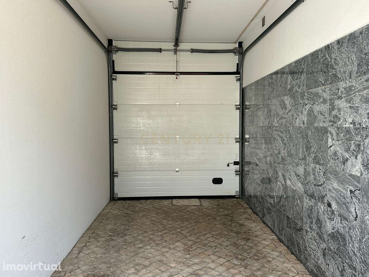 Apartamento T3 mobilado com 3 suites e estacionamento - Lavradio - Grande imagem: 5/39